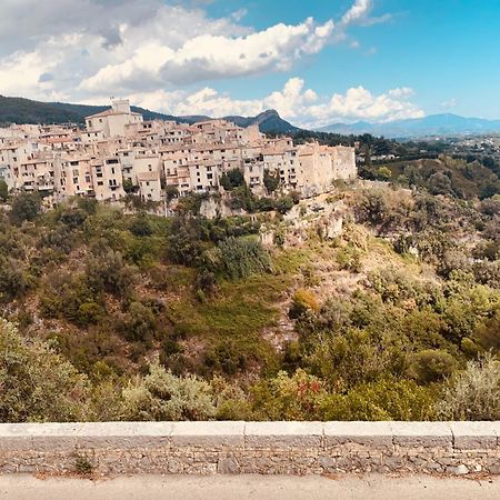 Les 4 Elements Bed & Breakfast Tourrettes-sur-Loup Exterior photo