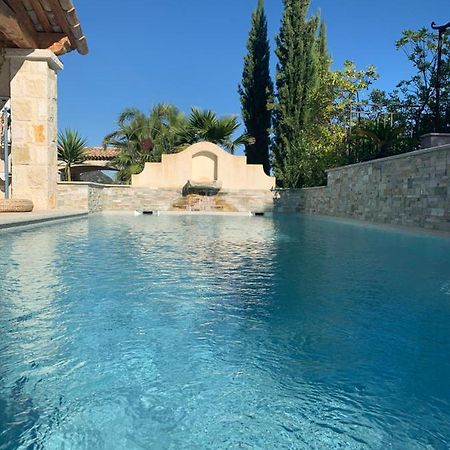 Les 4 Elements Bed & Breakfast Tourrettes-sur-Loup Exterior photo