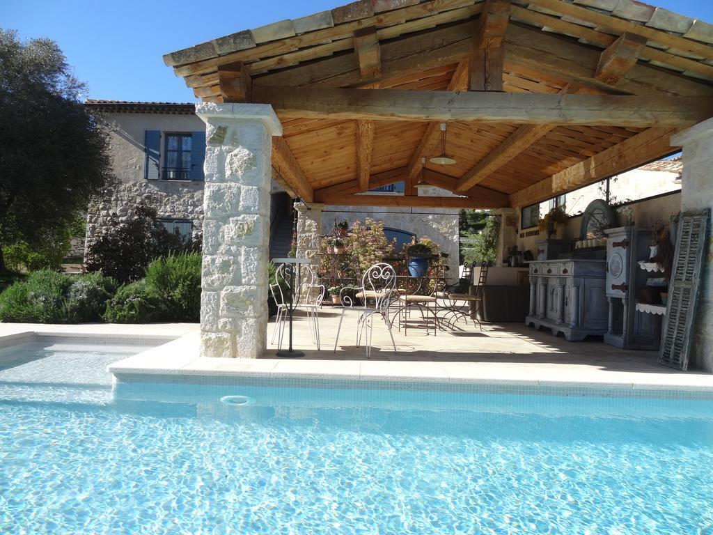 Les 4 Elements Bed & Breakfast Tourrettes-sur-Loup Exterior photo